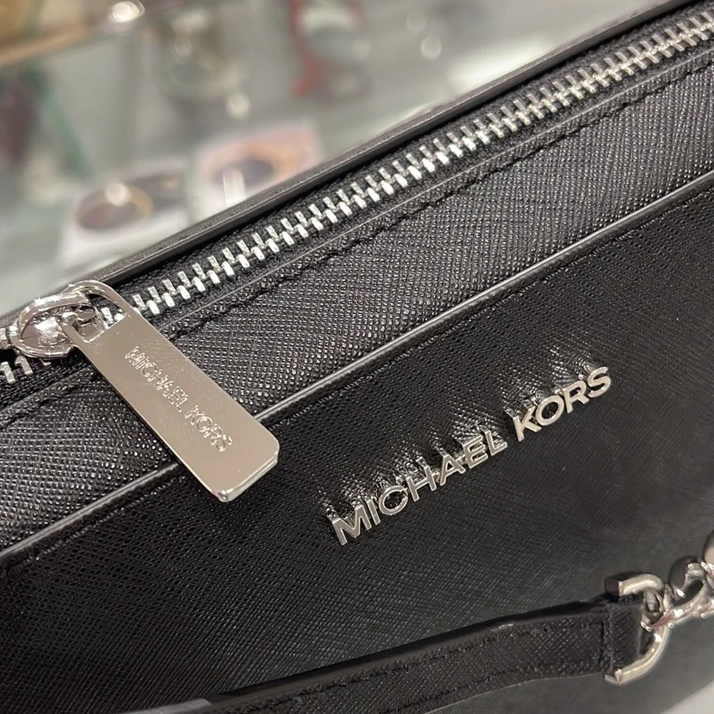 Michael Kors Jet Set Item Large East West Zip Crossbody Leather Black - Picture 8 of 16